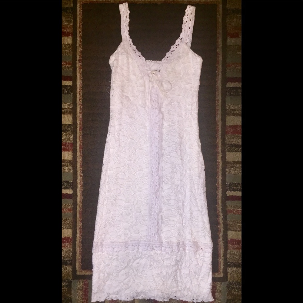 Woman’s Dress Size L